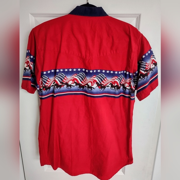 Cumberland Outfitters Men's SS Large Pearl Snap Western Shirt Flags & Horses USA - Picture 3 of 5